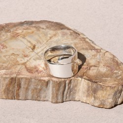Madavazaha - bague en argent avec un motif croisé-basique et polie-vue de haut et côté gauche